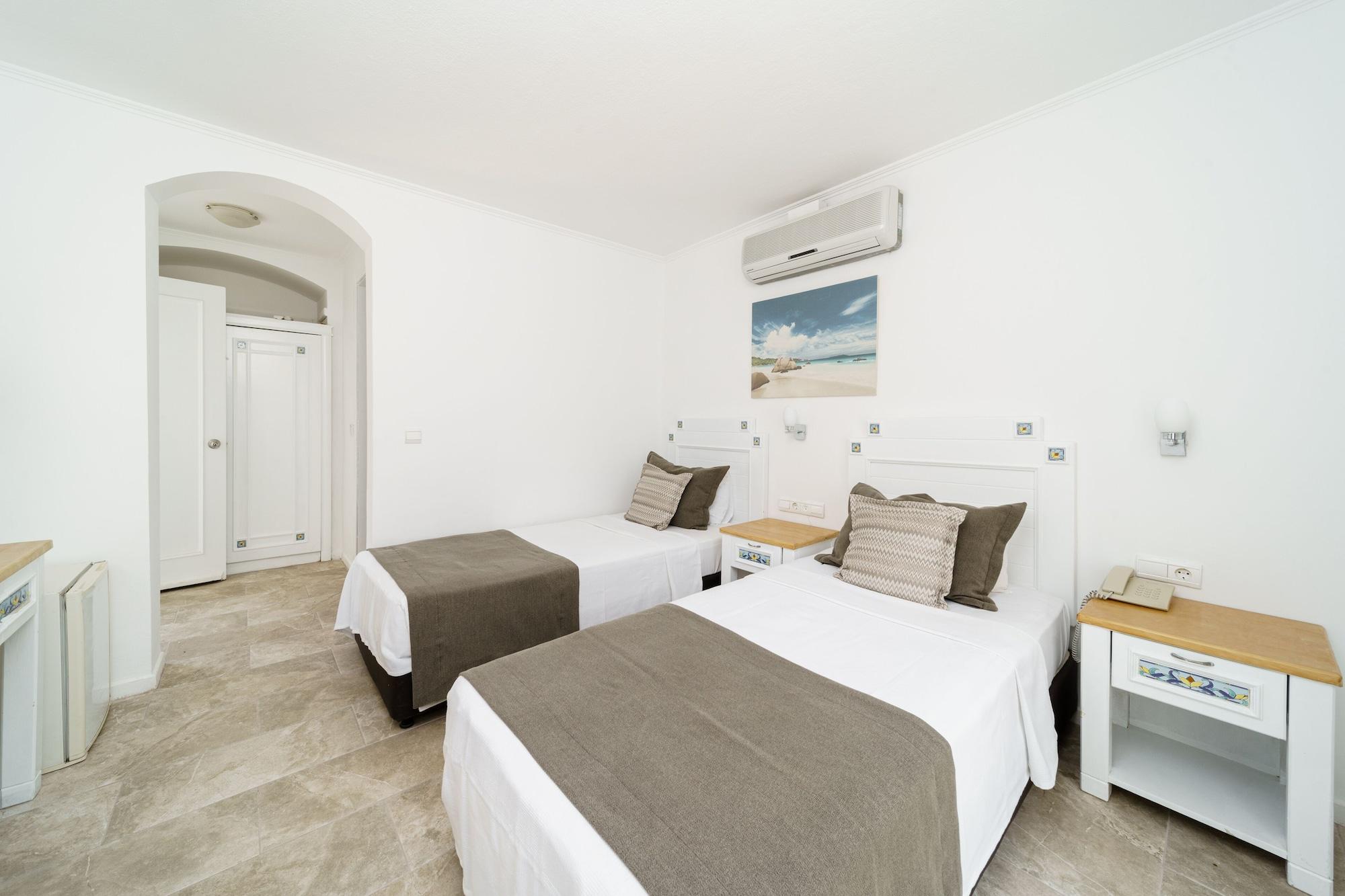 Costa Sariyaz Hotel Bodrum Buitenkant foto